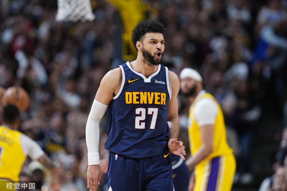 他在比赛前 他在比赛前