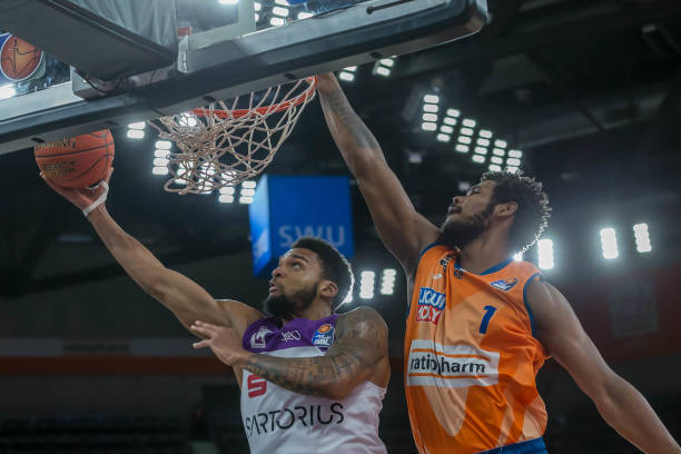 而河南女排 而河南女排