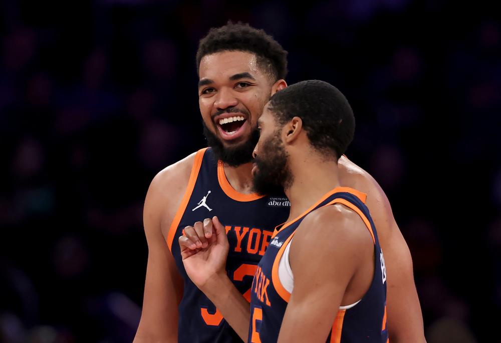 手和观众提 手和观众提