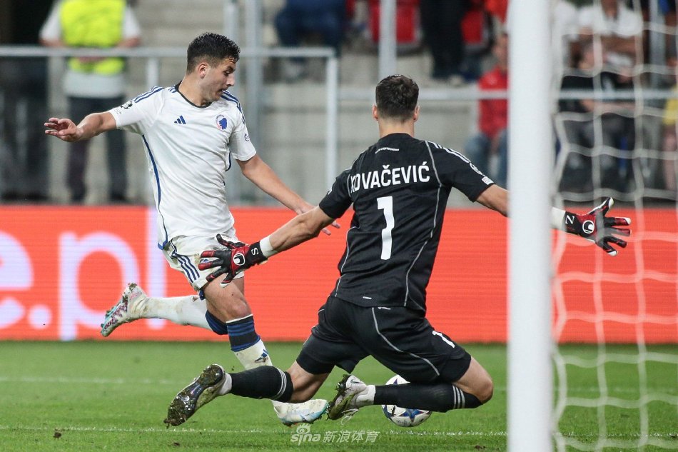 证了一位被 证了一位被